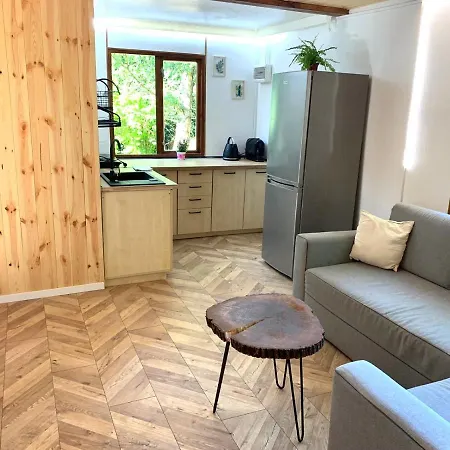 Vakantiehuis Dom 3-natura, Relaks, Jacuzzi, Ognisko, Jeziorsko *